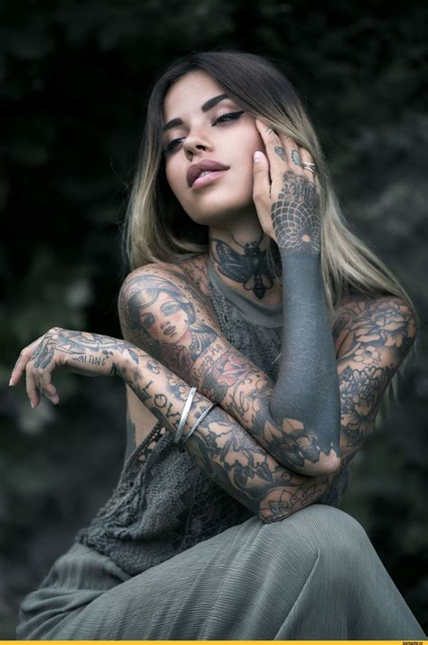 Hot Tattooed Women Naked Tattoos Body Art Tattoos Girl Tattoos Tattoo Girls Outfit Of The Day ...
