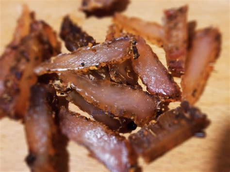 Как сделать сыровяленое мясо из курицы
