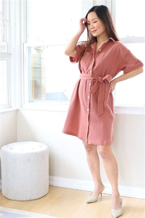 I’m 5’2″, these are the 10 Best Casual Dress Styles for Petite Women