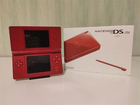 Nintendo Ds Lite Red