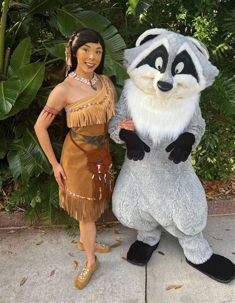 514 best Naked Pocahontas images on Pholder | Disney, Moviescirclejerk ...