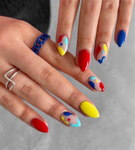 Bold and beautiful colorful nail ideas to brighten your day – Artofit