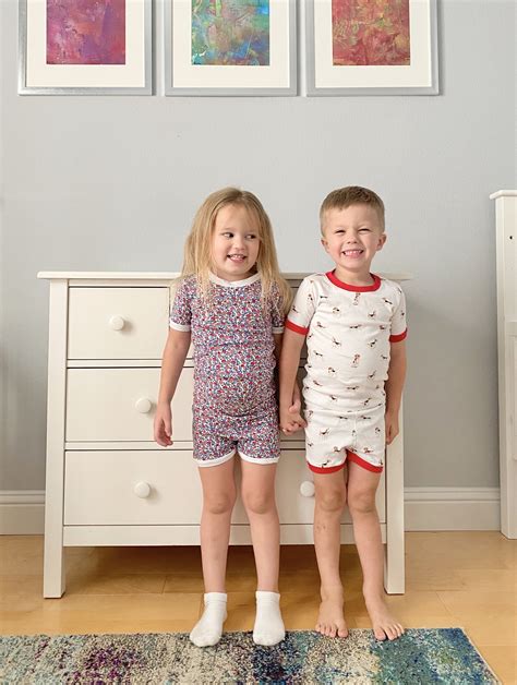 7 Tips to Nighttime Potty Train Twins — Twinside Scoop