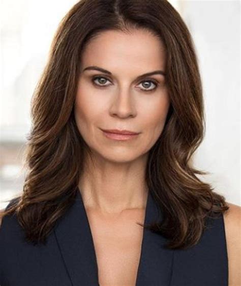 Jennifer Taylor – Filmes, Biografia e Listas na MUBI