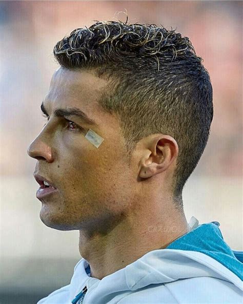 Pin by Ish on CR7 | Cristiano ronaldo hairstyle, Ronaldo hair, Ronaldo ...