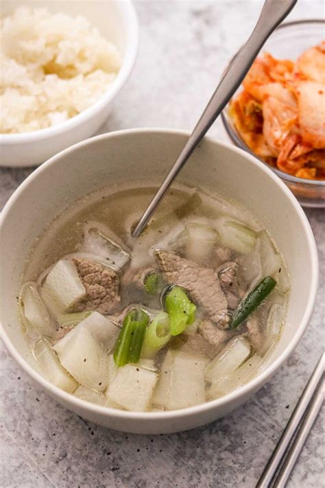 Korean Radish Soup (Muguk) – What Great Grandma Ate