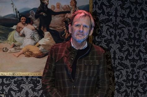 Porn industry to resume filming after HIV scare