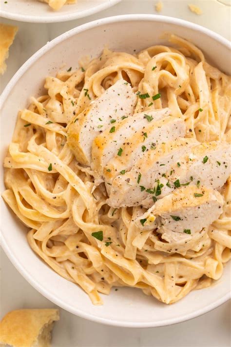 Instant Pot Chicken Alfredo - 40 Aprons