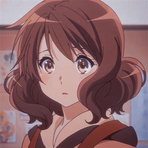 Pin oleh kimviii di pfps for brown hair babes | Seni anime, Seni, Gaya ...