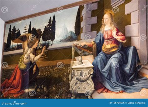 The Annunciation by Leonardo Da Vinci Editorial Photo - Image of ...
