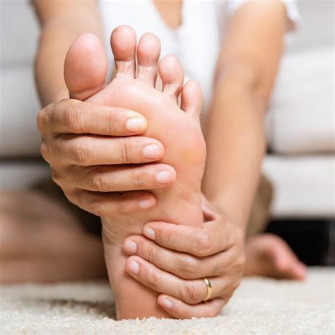 Ball of Foot Pain - Centreville Foot Doctor