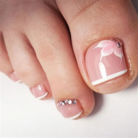 23 Chic Milky French Pedicure Ideas (2024). - DrExplains | French ...