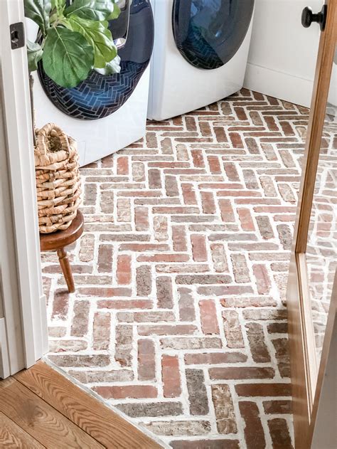 Porcelain Tile Looks Like Brick