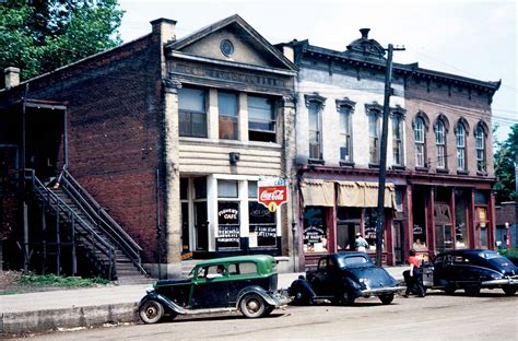 "photos of women in the 1940s" - Rare Historical Photos