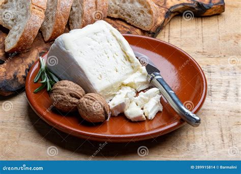 Delice De Bourgogne French Cow S Milk Cheese from Burgundy Region of ...