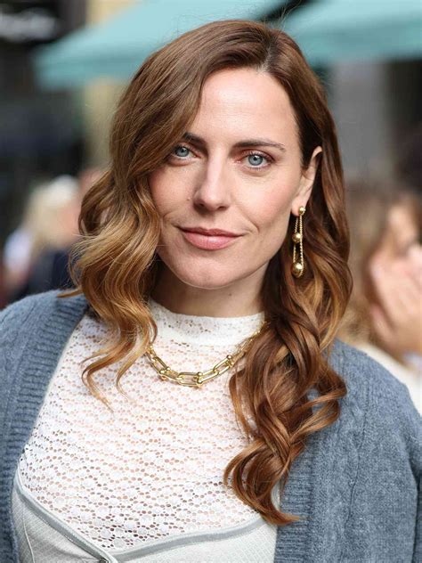 'The Flash' Cast: From Past DC Universe Appearances to Off-Screen ...