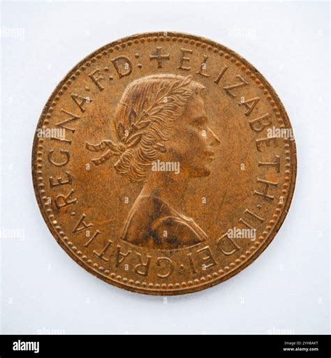 Queen Elizabeth II one penny coin dated 1967 Stock Photo - Alamy