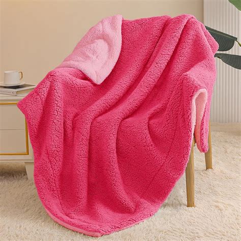 Exclusivo Mezcla Reversible Sherpa Fleece Throw Blanket for Couch ...