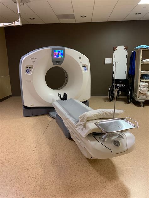 Refurbished GE Optima 660 64 Slice CT Scanner - 23I34 | ROS