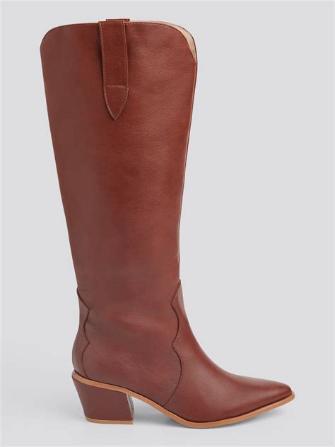 Plus Size Mariana Wide Calf Western Boots | Fashion to Figure