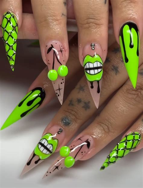 Pin by Desirae Gore-Cruz on Nails & makeup | Stilleto nails designs ...