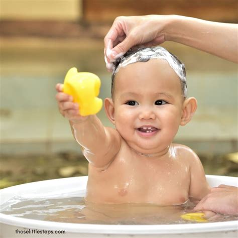 Cute Bath Time Captions for Babies: Perfect for Social Media!