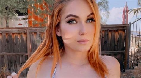 "Il mio ex postava le mie foto su OnlyFans a mia insaputa, ora vivo di questo", la storia di Taylor