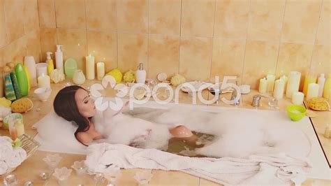 Bubble Bath Uti Women