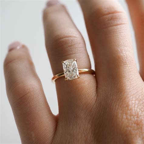 1.5 CT Elongated Cushion Moissanite Solitaire Engagement Ring ...