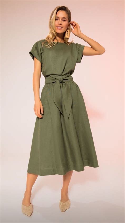 Pin de Мила em Стиль в одежде | Vestidos estilosos, Moda feminina ...