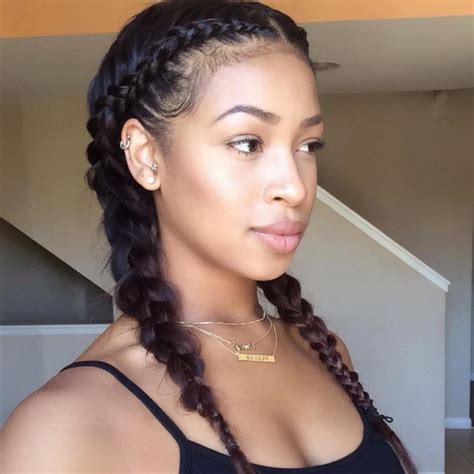 Plait vs. Braid: What's the Difference?