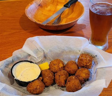 CHARLIE HORSE RESTAURANT, Ormond Beach - Menu, Prices & Restaurant ...