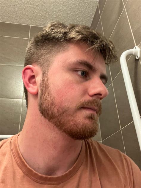 Did I screw up? Is my neckline too high? : r/beards