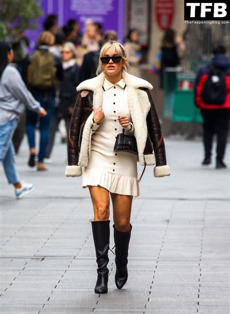 Ashley Roberts Shows Off Her Pokies in London (70 Photos) - OnlyFans ...