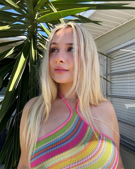 Eden Ixora | 🦋🪼 | Instagram