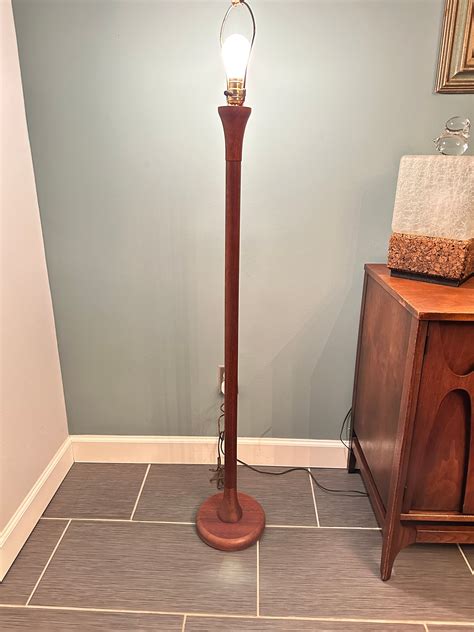 Mid Century Wood Floor Lamp / Teak Lamp / Turned Wood - Etsy