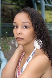 Where Professional Models Meet Model Photographers - ModelMayhem