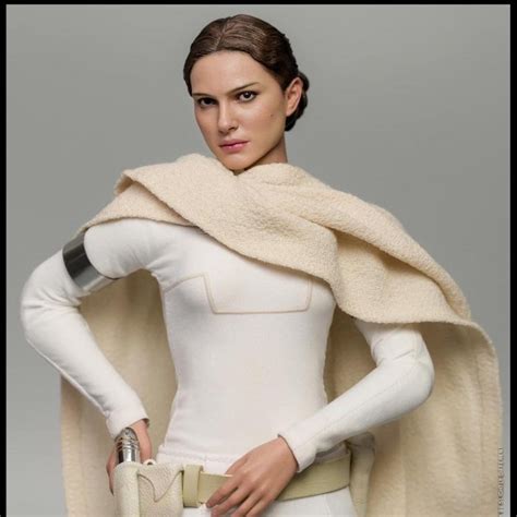 Hot Toys - MMS678 - Star Wars Episode II: Attack of The Clones™ - Padmé ...