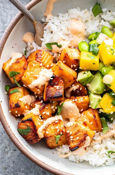 Sweet Chili Salmon Bowls - Recipe Runner