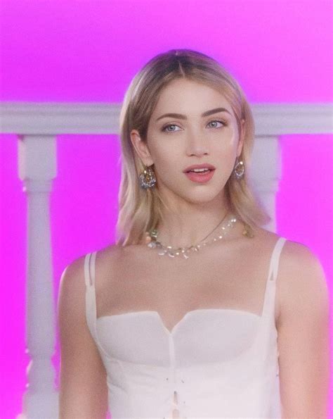 So hot 🥵 : r/emily_rudd