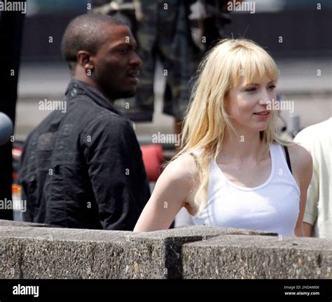 Beth Riesgraf And Aldis Hodge