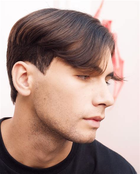 30 Catchy Short Sides, Long Top Haircuts for Men in 2025