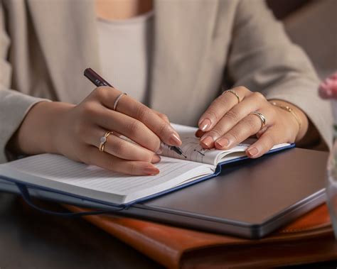 Best Happy Teachers Day Quotes, Wishes & Messages