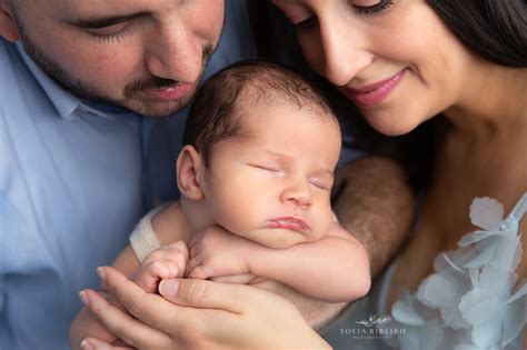 Professional Newborn Baby Picture Ideas