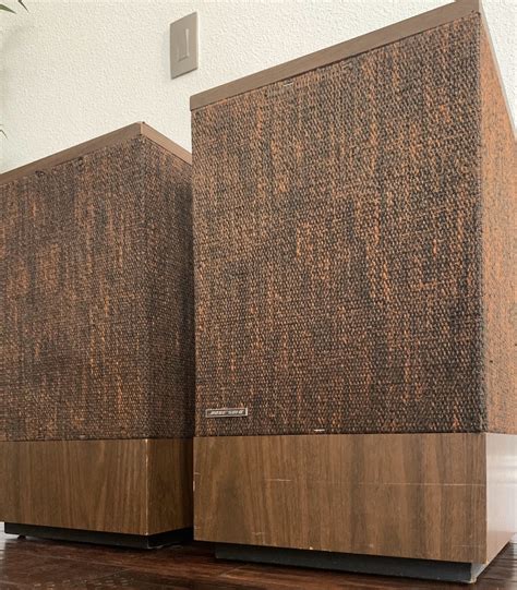 Made in USA Vintage bose Floorstanding Speakers for Sale in Lake ...