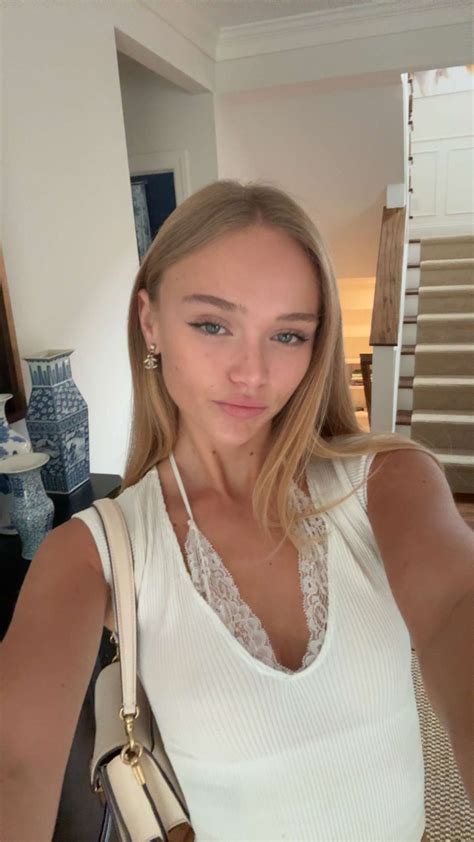 KYLA DODDS – Instagram Photos 07/11/2025 – HawtCelebs