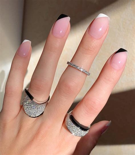 Clear Nail Designs Are Our Favorite Minimalist Nail Trend Right Now ...