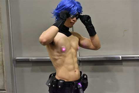 Debuted my Aikuro Mikisugi Nudist Beach cosplay at SacAnime Winter 2015 [Kill la Kill] : r/anime