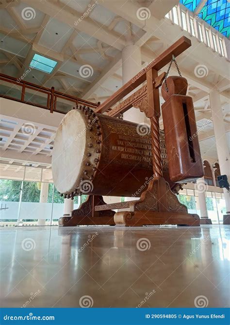 The Drum is a Sign of Ancient Times To Call or Carry Out Worship for a Religion Stock Image ...