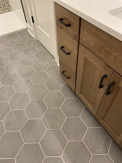 hexagon tile bathroom backsplash hexagon tile bathroom black | Bathroom ...
